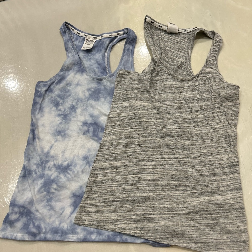 2 Victoria secret tank tops size xs this comes with both tops